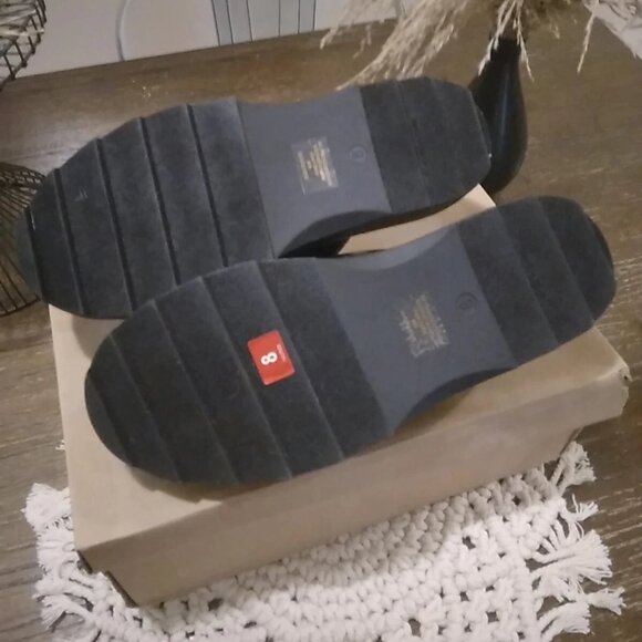 Women's Size 8 Steve Madden Chex Quilted Puffer Black Slippers - Picture 6 of 6